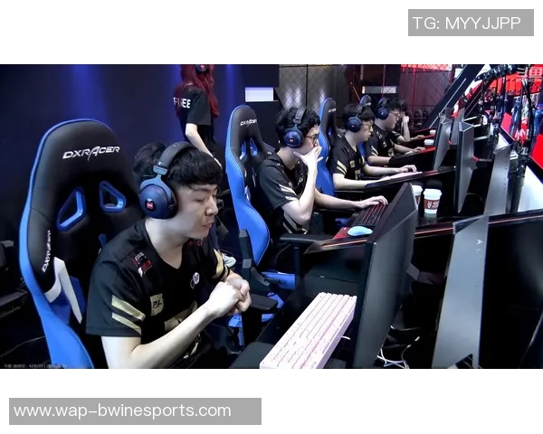RNG在电竞比分挑战者杯中的战术表现深度解析与点评 RNG在电竞比分挑战者杯中的战术表现深度解析与点评