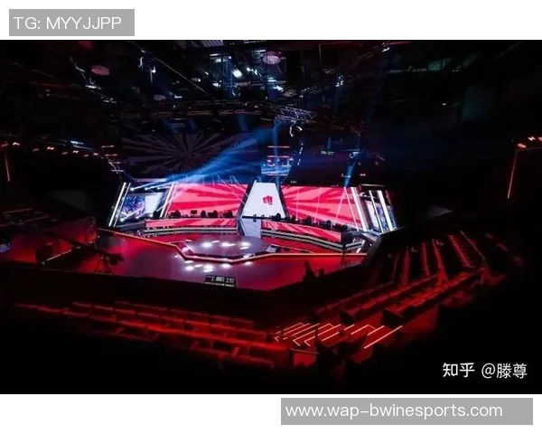 FPX在S15电竞全球总决赛中以71分稳居积分榜首位